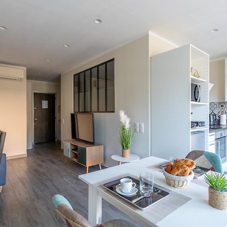 Fabuleux Appartement 2 Personnes Au Coeur De Menton, Climatise Et Proche Gares Routiere Et Sncf Dış mekan fotoğraf