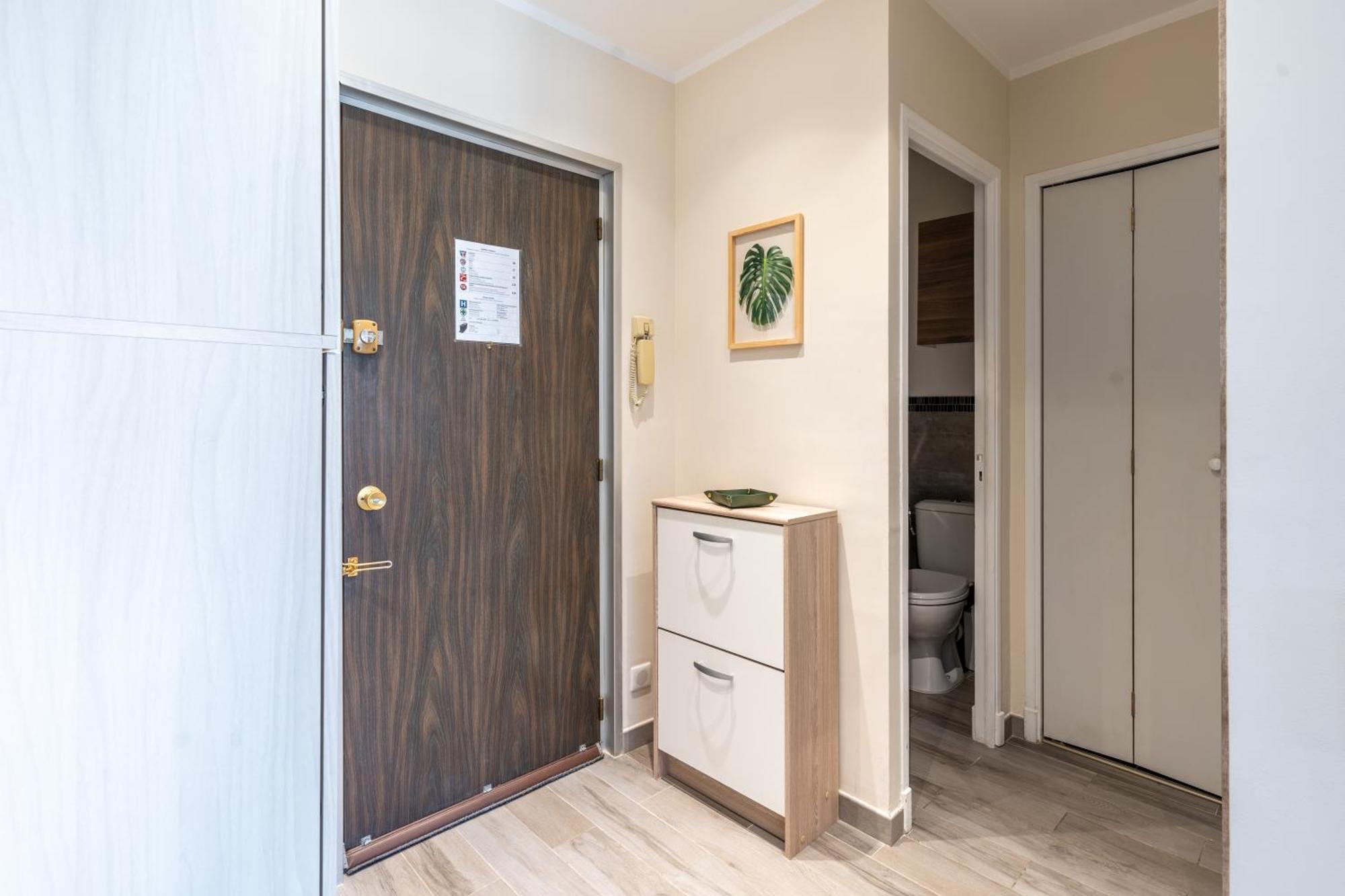 Fabuleux Appartement 2 Personnes Au Coeur De Menton, Climatise Et Proche Gares Routiere Et Sncf Dış mekan fotoğraf