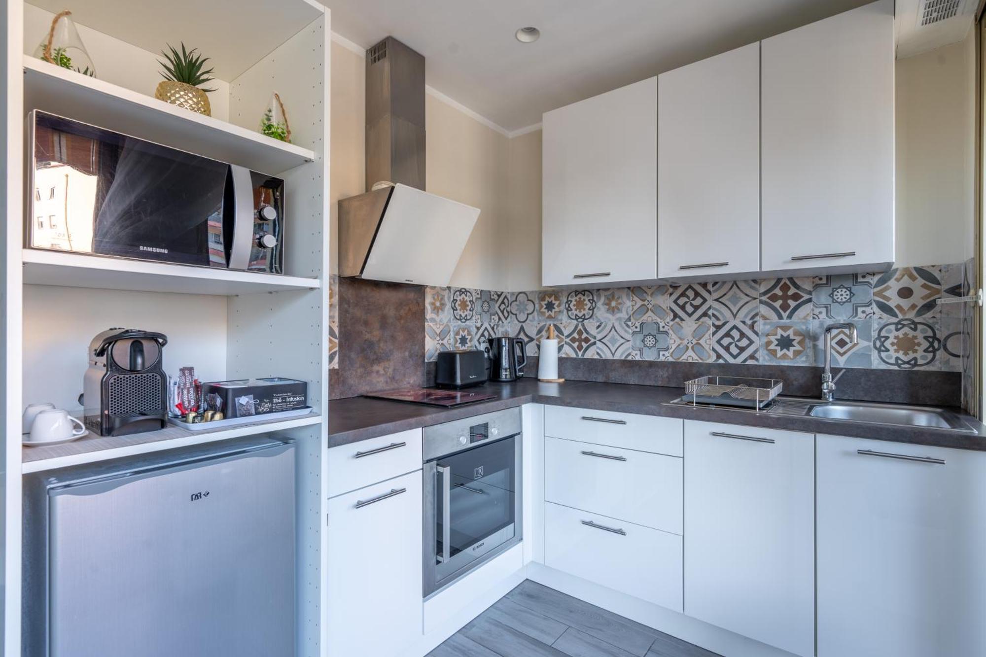 Fabuleux Appartement 2 Personnes Au Coeur De Menton, Climatise Et Proche Gares Routiere Et Sncf Dış mekan fotoğraf